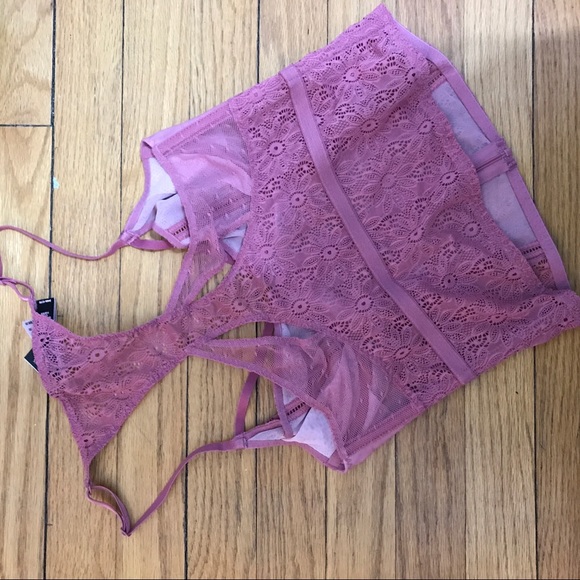 VS XO Lace Cutout Bustier! - Picture 5 of 7